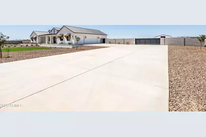 11564 E Windsor Way, Florence, AZ 85132 - Photo 9