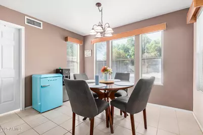 564 W Aviary Way, Gilbert, AZ 85233 - Photo 9