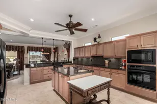 20332 N Denizen Dr, Surprise, AZ 85387 - Photo 15