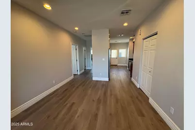 545 E Willetta Street #4, Phoenix, AZ 85004 - Photo 7