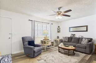 9915 W Mountain View Rd, Sun City, AZ 85351 - Photo 5