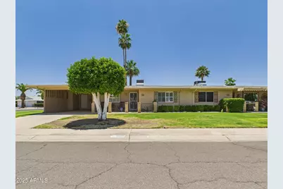 9915 W Mountain View Road, Sun City, AZ 85351 - Photo 3