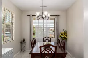 205 N 107th Dr, Avondale, AZ 85323 - Photo 5