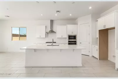 20146 W Monterey Way, Buckeye, AZ 85396 - Photo 5