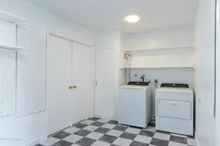 10514 W Bright Angel Cir, Sun City, AZ 85351 - Photo 29