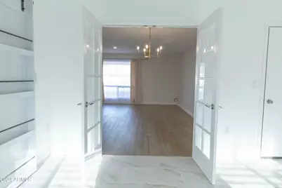 10514 W Bright Angel Circle, Sun City, AZ 85351 - Photo 5