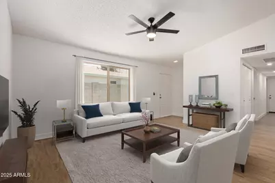 934 E Wahalla Lane, Phoenix, AZ 85024 - Photo 1