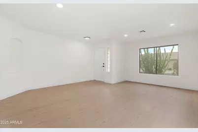 21424 N Howell Drive, Maricopa, AZ 85138 - Photo 5