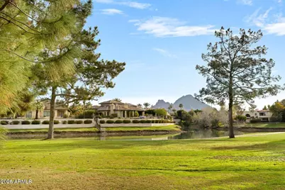 94 Biltmore Estates Drive, Phoenix, AZ 85016 - Photo 23