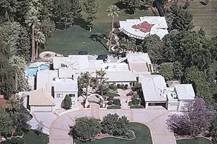 94 Biltmore Estates Dr, Phoenix, AZ 85016 - Photo 1