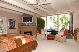 94 Biltmore Estates Dr, Phoenix, AZ 85016 - Photo 11