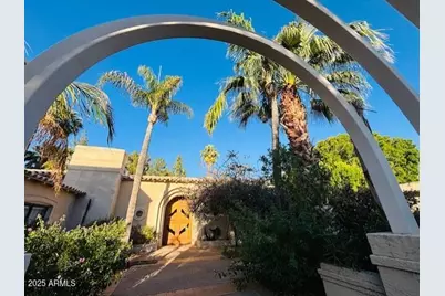 94 Biltmore Estates Drive, Phoenix, AZ 85016 - Photo 3