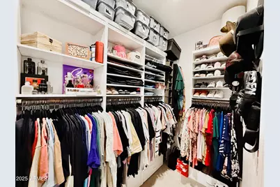 1657 W Monte Way, Phoenix, AZ 85041 - Photo 11