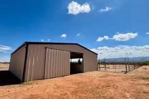 10159 E Rocking W Ranch Rd, Hereford, AZ 85615 - Photo 13