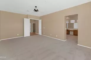 42122 N Anthem Springs Rd, Anthem, AZ 85086 - Photo 17