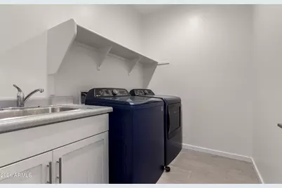 17352 W Red Fox Road, Surprise, AZ 85387 - Photo 37