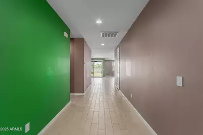 17352 W Red Fox Road, Surprise, AZ 85387 - Photo 5