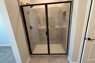 18048 W Larkspur Dr, Goodyear, AZ 85338 - Photo 17