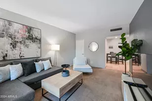 357 E Thomas Rd, Phoenix, AZ 85012 - Photo 9