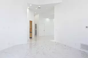 25150 N Windy Walk Dr, Scottsdale, AZ 85255 - Photo 13