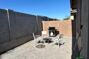 14374 W Pershing St, Surprise, AZ 85379 - Photo 13