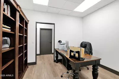 334 E Hatcher Road, Phoenix, AZ 85020 - Photo 15