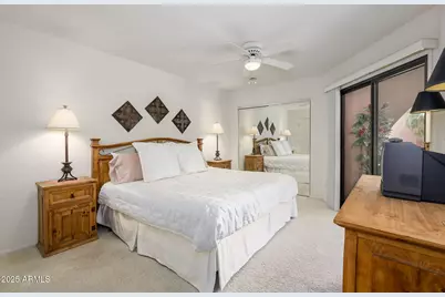 12222 N Paradise Village Parkway S #220, Phoenix, AZ 85032 - Photo 11