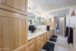 12222 N Paradise Vlg Pkwy S, Phoenix, AZ 85032 - Photo 13