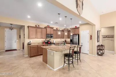 42709 W King Fisher Drive, Maricopa, AZ 85138 - Photo 3