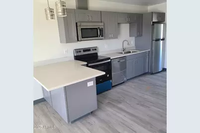 23 E Illini Street #212, Phoenix, AZ 85040 - Photo 3