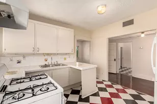 1322 W Monroe St, Phoenix, AZ 85007 - Photo 17