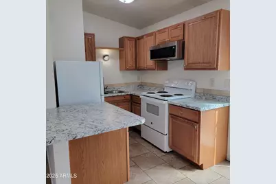 3645 N 69th Avenue #99, Phoenix, AZ 85033 - Photo 13