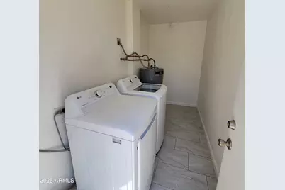 3645 N 69th Avenue #99, Phoenix, AZ 85033 - Photo 25