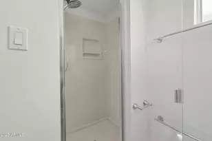 3660 N 52nd St, Phoenix, AZ 85018 - Photo 23