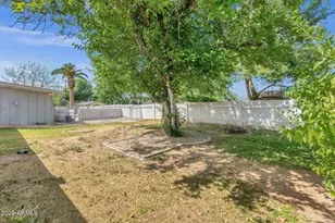 3660 N 52nd St, Phoenix, AZ 85018 - Photo 35