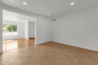 3660 N 52nd Street, Phoenix, AZ 85018 - Photo 17