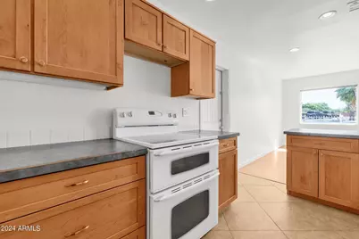 3660 N 52nd Street, Phoenix, AZ 85018 - Photo 15