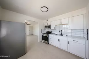 10202 N 15th Ave N, Phoenix, AZ 85021 - Photo 7