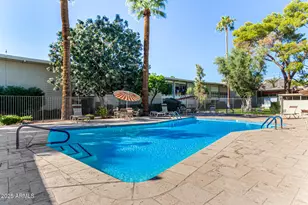 6125 E Indian School Rd, Scottsdale, AZ 85251 - Photo 11