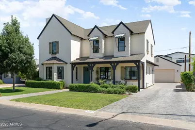 4901 E Amelia Avenue, Phoenix, AZ 85018 - Photo 1