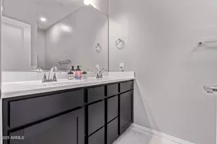 2625 S Peppertree Dr, Gilbert, AZ 85295 - Photo 31