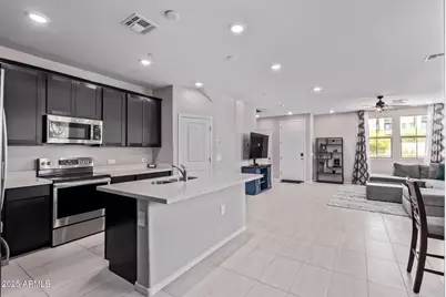 2625 S Peppertree Drive #101, Gilbert, AZ 85295 - Photo 27