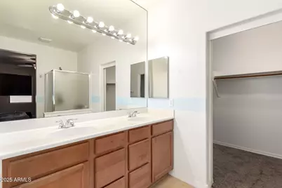 17562 W Gelding Drive, Surprise, AZ 85388 - Photo 11