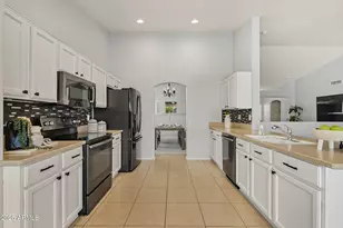 5330 W Kesler Ln, Chandler, AZ 85226 - Photo 15