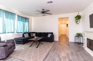 14338 W Bronco Trl, Surprise, AZ 85387 - Photo 9