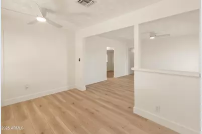 1407 E Mountain View Road, Phoenix, AZ 85020 - Photo 11