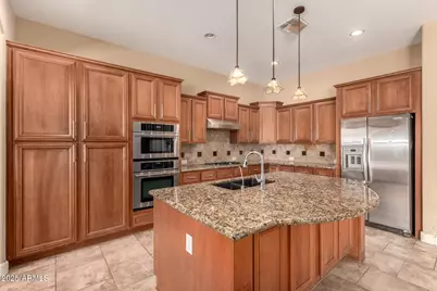 18008 W Ocotillo Avenue, Goodyear, AZ 85338 - Photo 9
