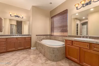 18008 W Ocotillo Avenue, Goodyear, AZ 85338 - Photo 17