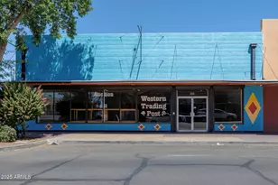 403 N Florence St, Casa Grande, AZ 85122 - Photo 1