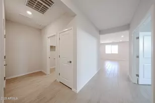 39980 W Sparks Ln, Maricopa, AZ 85138 - Photo 11